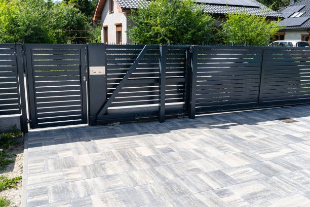 Best Driveway Pavers Near Me  in Escanaba, MI